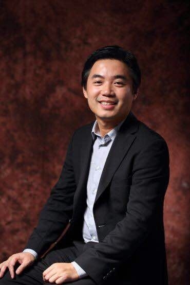 AI抢人大战有多激烈？亿万富翁创始人也得亲自打电话留人