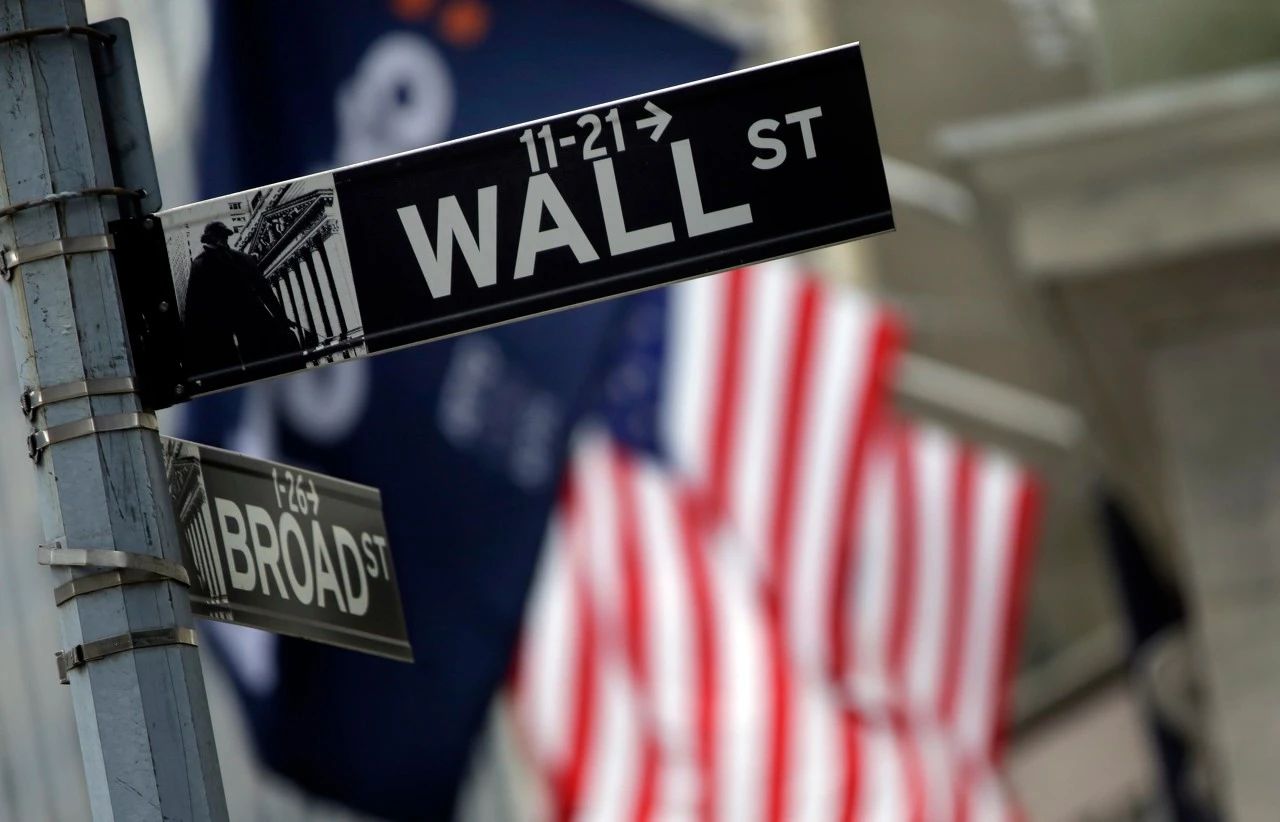 美联储突发!为何还不降息?一图看懂美元霸权如何收割全球