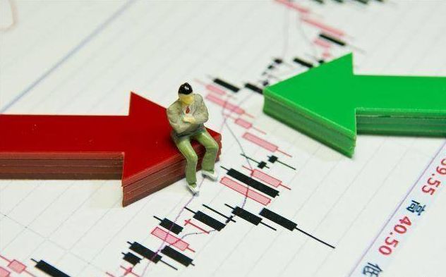 印度股市突遭重挫：指数一度跌超8% 收盘创4年最大跌幅