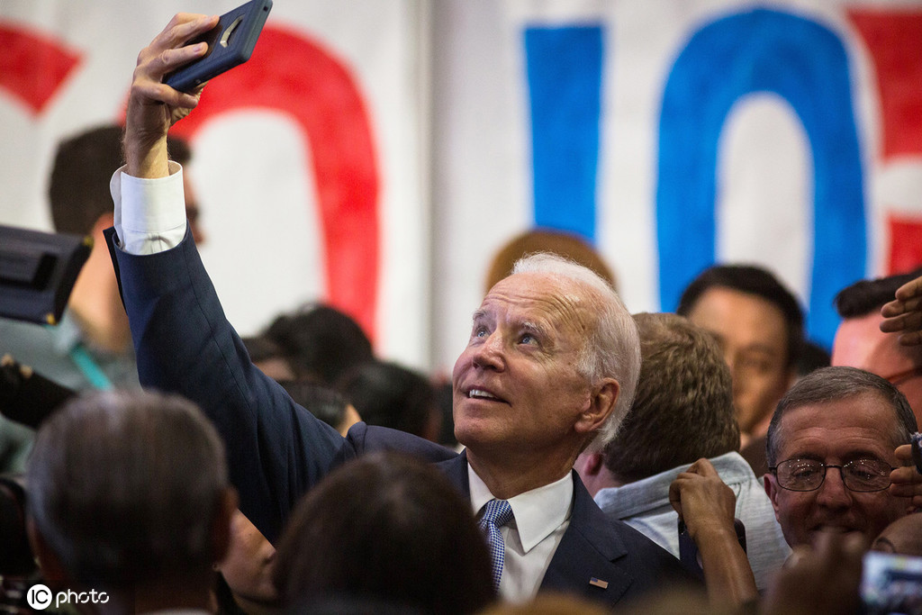 支不支持拜登继续参选？“国会山股神”微妙回应：等他自己做决定