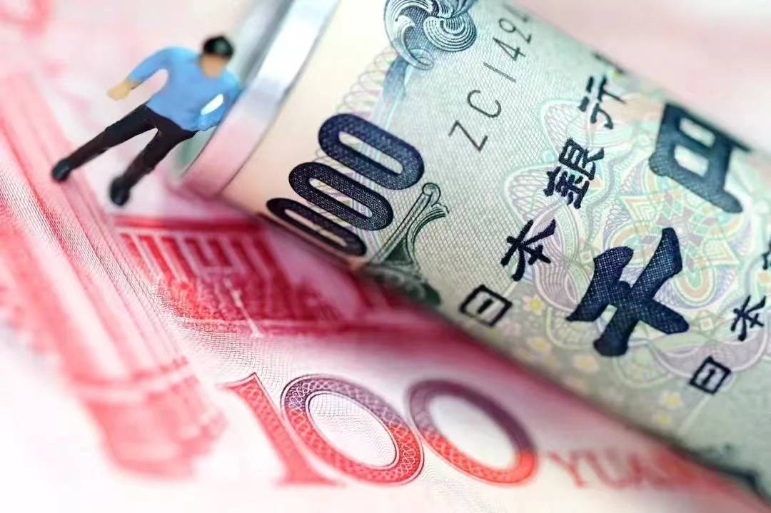 日元一度飙升近3% 日本央行“趁热打铁”干预汇率？日本财务大臣曾表示：资金动用不设上限