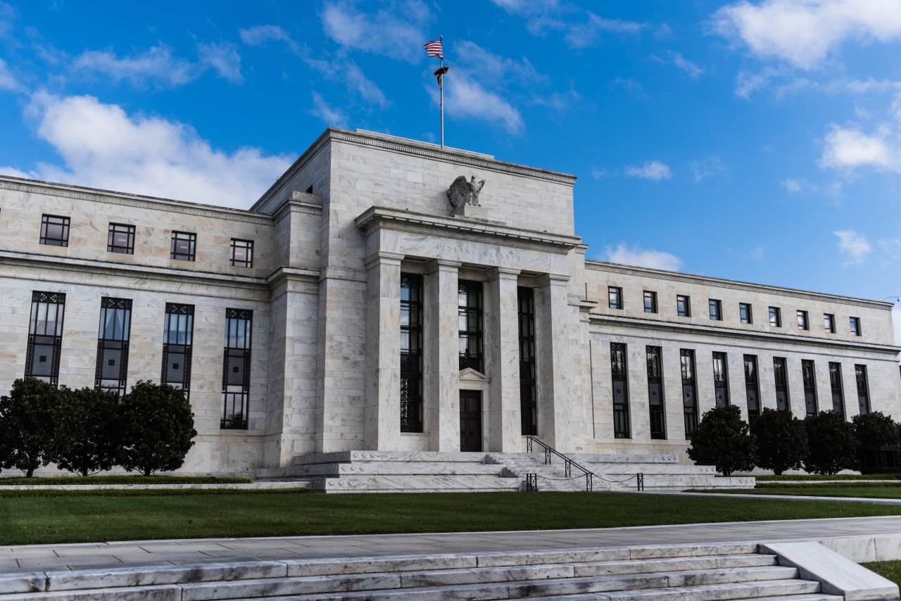 前纽约联储主席：我改主意了 美联储应该马上降息