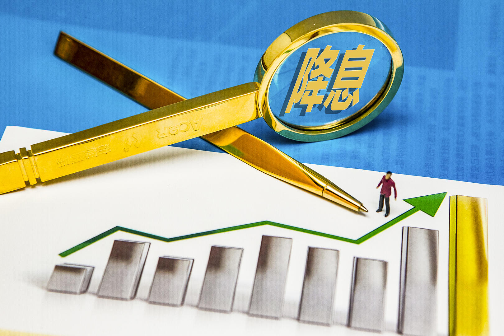 全球市场泥沙俱下 美联储该紧急降息了？分析师：情况没那么急迫