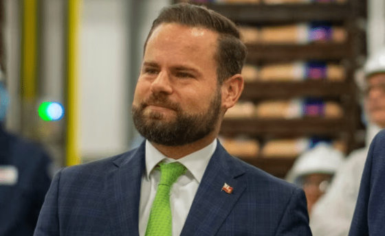 新加坡重大宣布！拟对监管结构“大胆改革”以重振股市