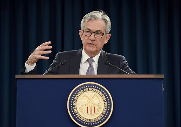 鲍威尔：美联储将逐步推进降息 但货币政策没有预设路径