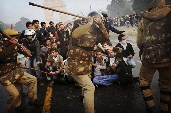 印度突然遭遇“股汇双杀”！印度卢比再度遭遇抛售