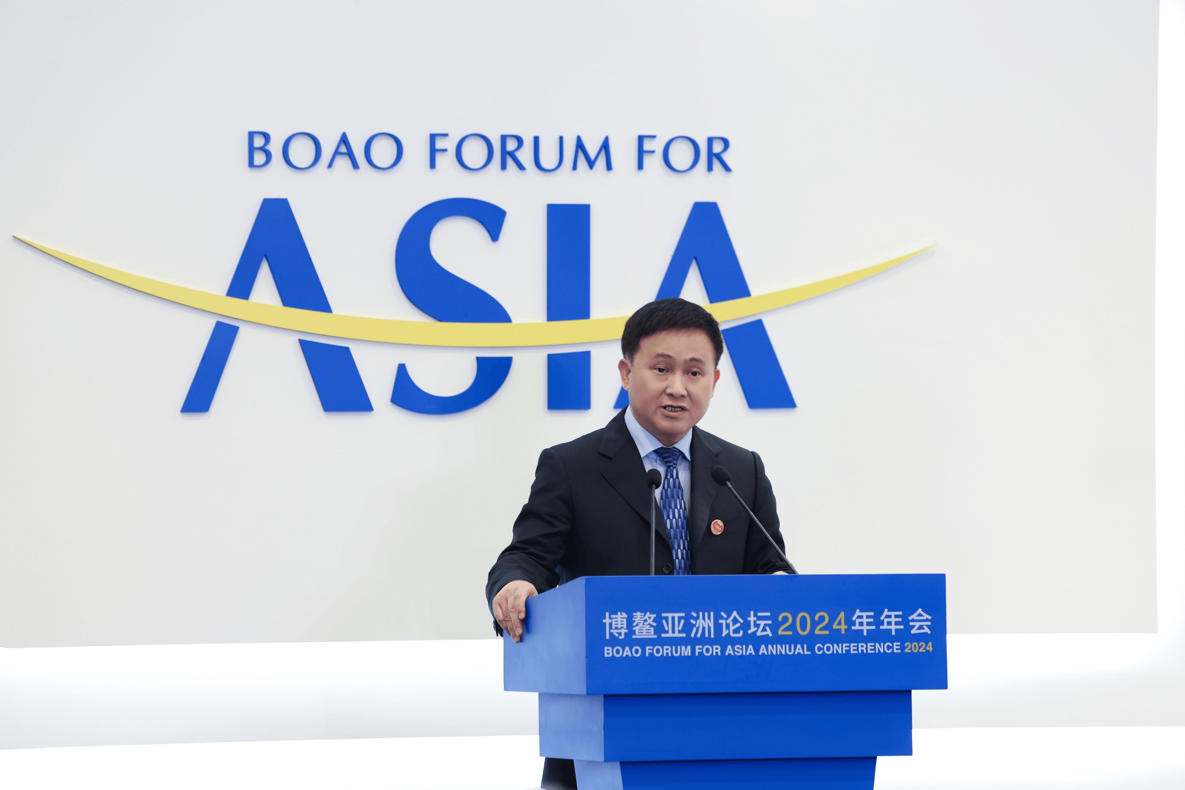 央行：2024年全年新增信贷18.09万亿元 M2余额同比增长7.3%