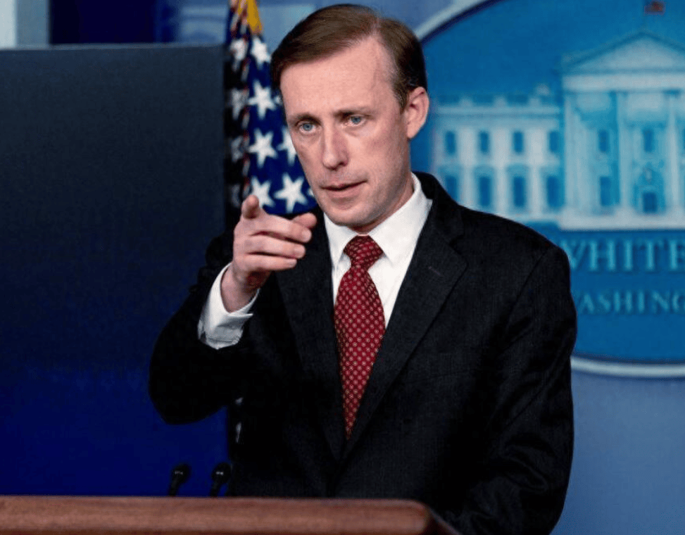 特朗普签署实施对等关税的命令 或于4月2日开始实施