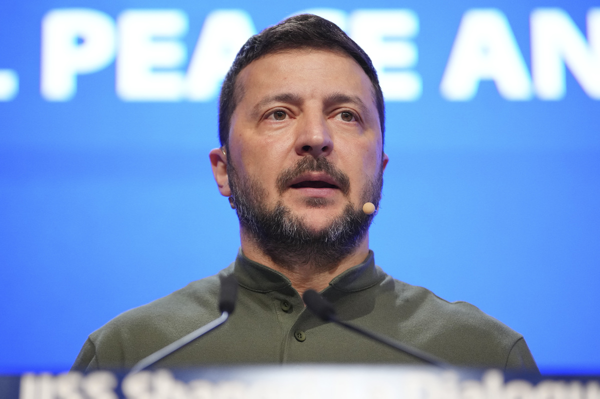 泽连斯基表态 为了和平可放弃总统职位！美乌矿产协议也有重大进展