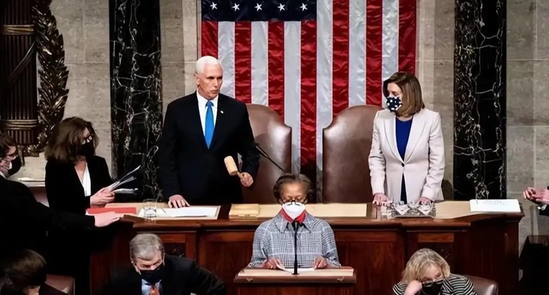 美乌领导人举行会谈 矿产协议及俄乌停火成焦点