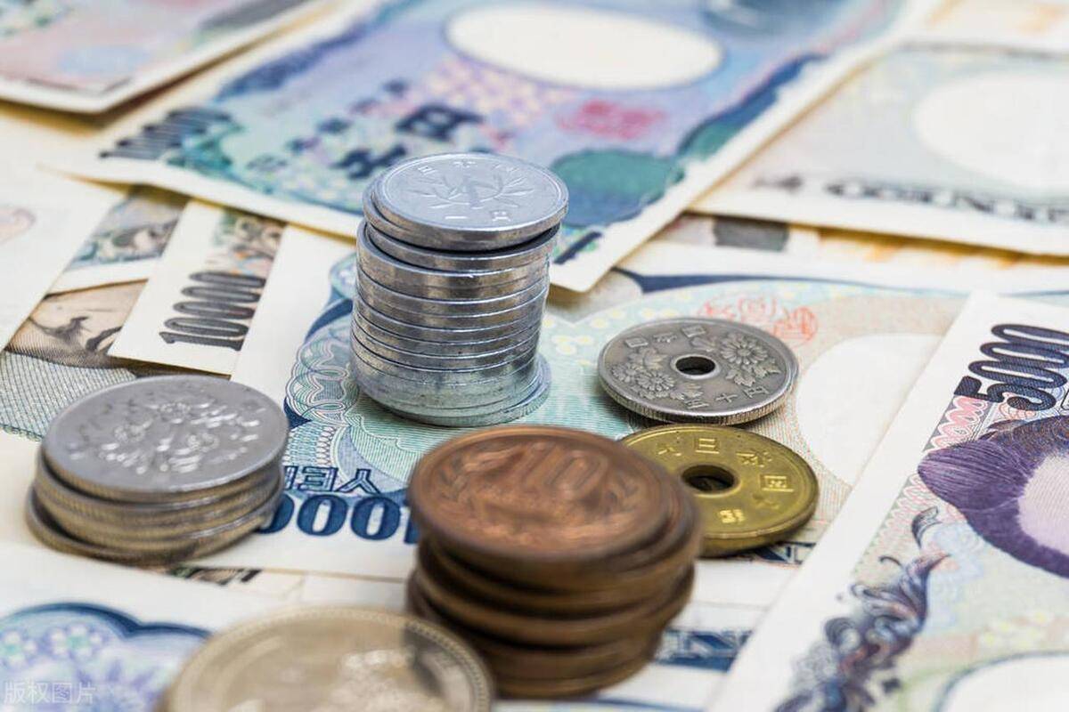 “感觉什么都在涨”!涨价、加薪、不加息!日本经济走出通缩了吗?