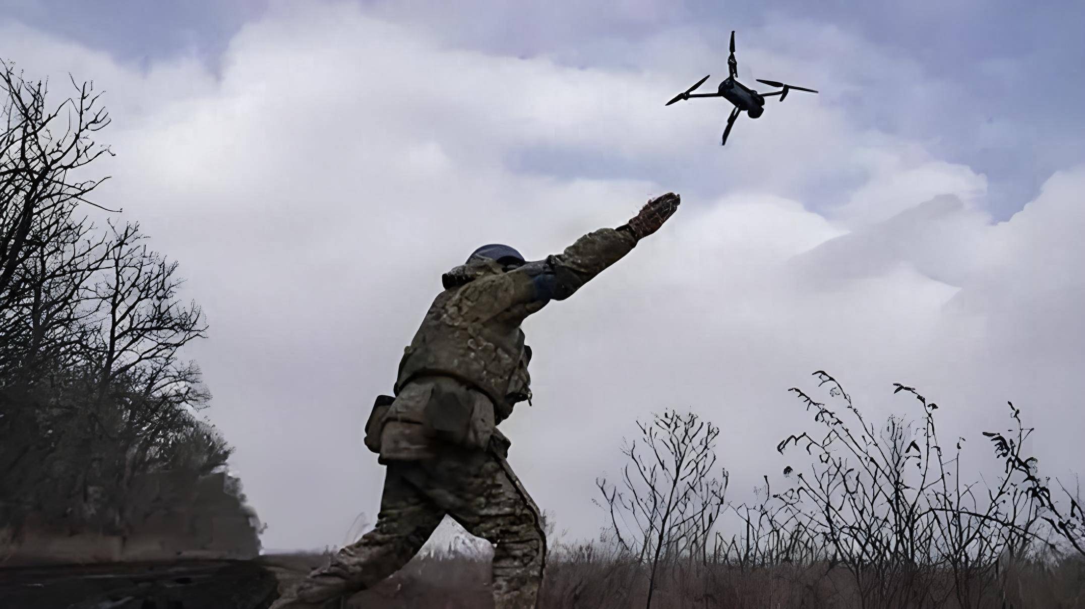 乌克兰遭大规模袭击！泽连斯基：乌军没钱了！俄总理：过去两年经济增速是欧洲的六倍多