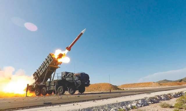 俄乌突发!普京下令停火30小时!俄军称“乌克兰导弹试验场被摧毁”