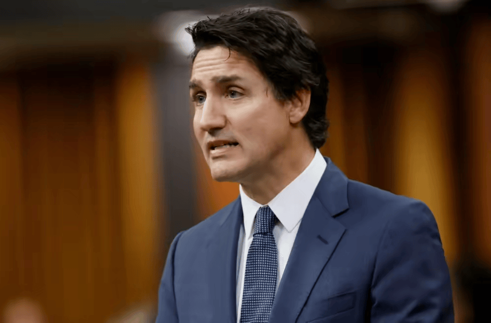 特朗普坚定表达支持之际 美国防部长被曝面临“换人”考量