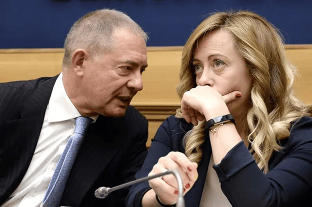 波兰官员：欧盟或将就美国关税向世贸组织提起申诉