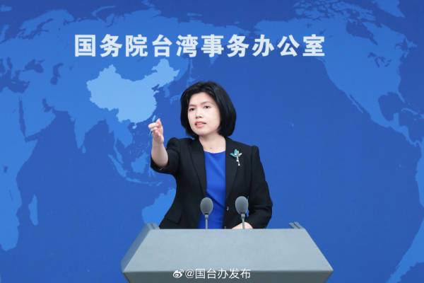 美国与卡塔尔签署超2435亿美元经济及军事合作协议