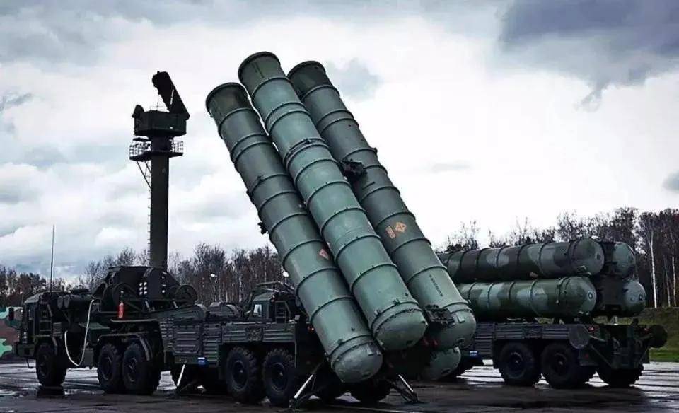 普京：俄军正在边境沿线建立安全缓冲区