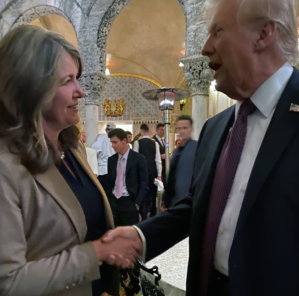 欧洲股市全线反攻!关税突传大消息!分歧依然较大