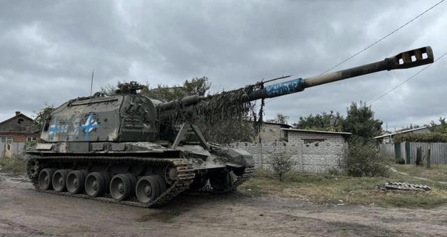 俄乌消息！乌克兰遭大规模袭击、普京所乘直升机遭大规模袭击！特朗普“怒了”