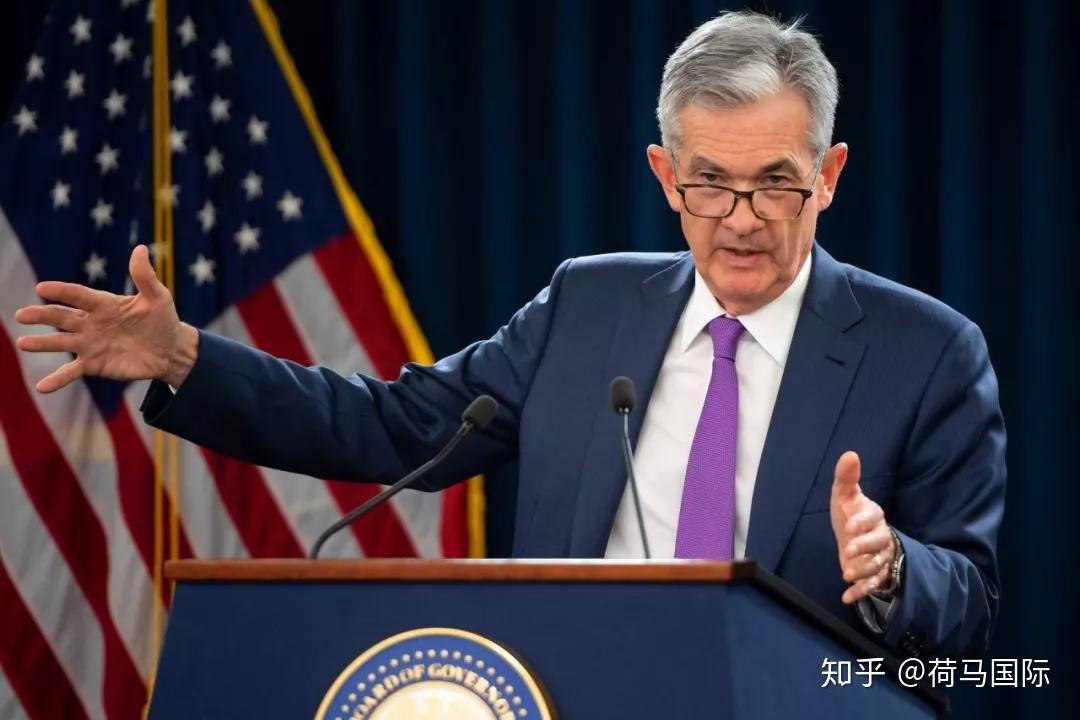 “下月降息”声音悄然浮现！今晚整个华尔街将紧盯鲍威尔
