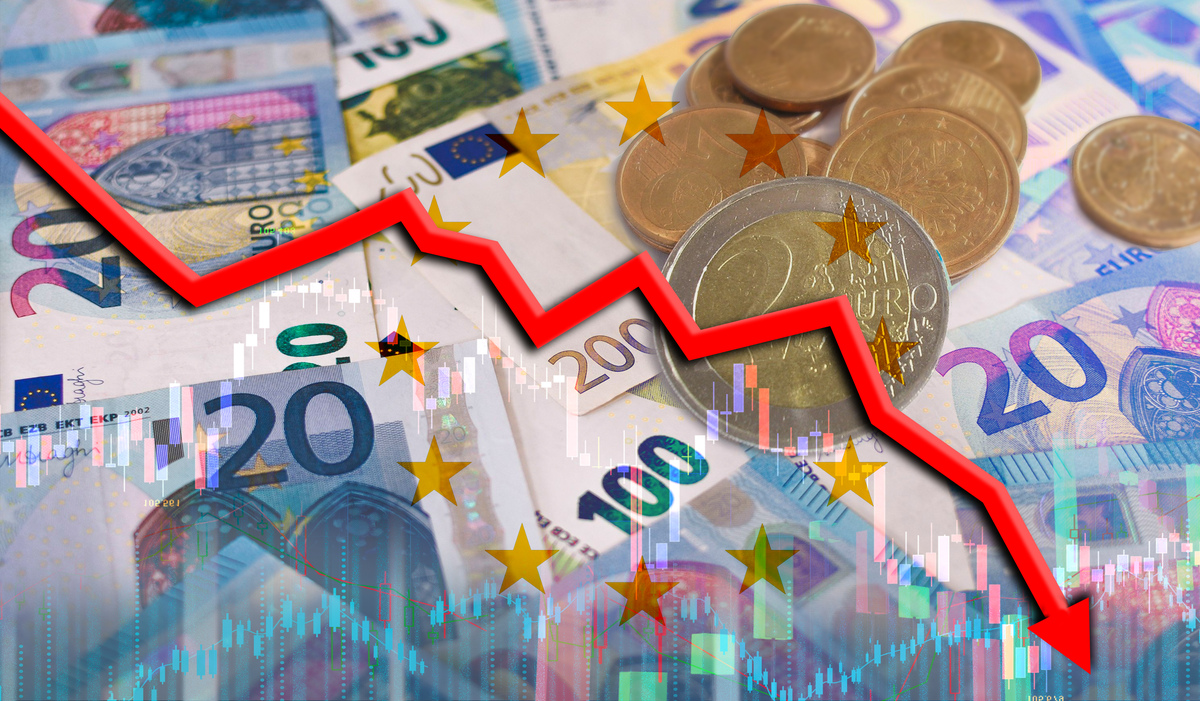 全球市场：标普、纳指再创收盘新高 特斯拉涨近5% 美油涨逾3%