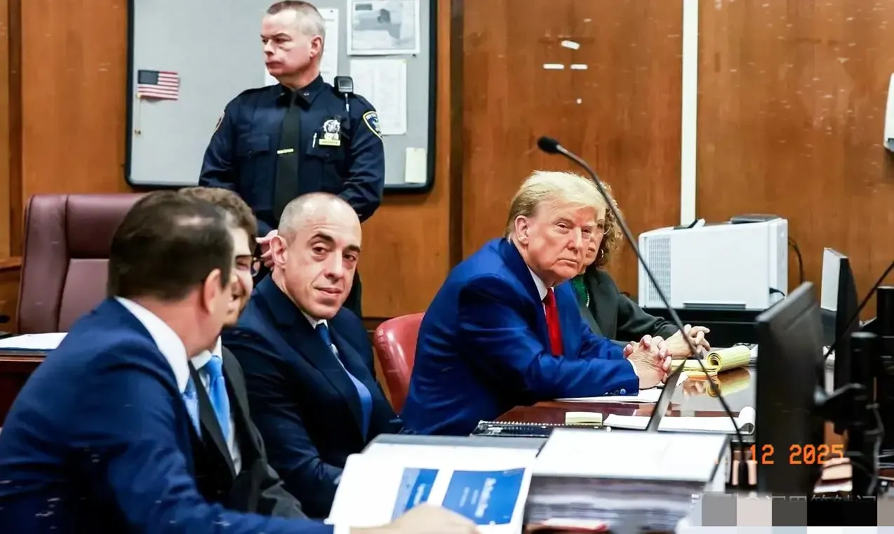 美政府停摆倒计时:众议院通过临时法案 参议院交锋在即